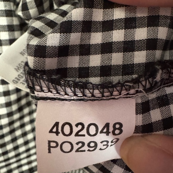 Orvis Black and White Checkered Women’s Button Down - Picture 4 of 6